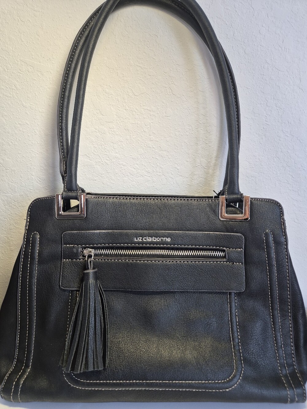 Liz Claiborne Black Leather Sholder Bag 3 Compartments Multiple Pockets!